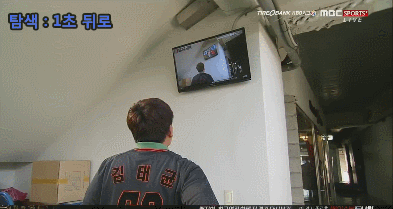 카메라맨 실수로 트루먼 쇼를 들킨 사상 초유의 일.GIF | 인스티즈