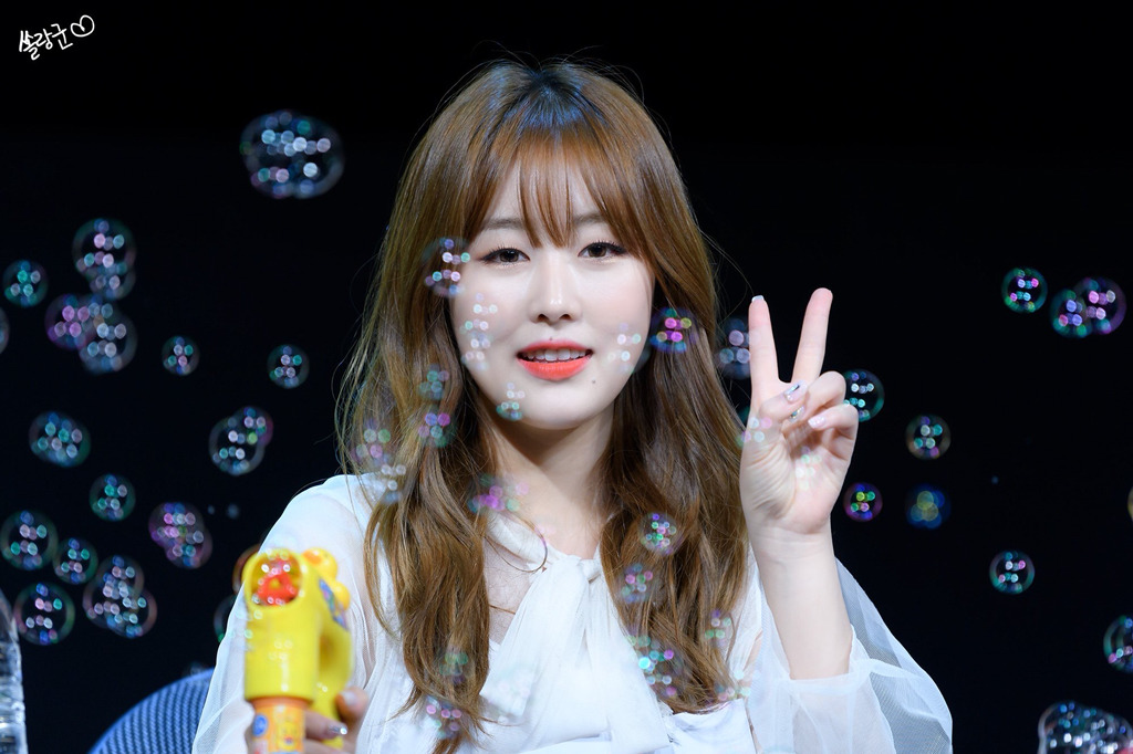 [러블리즈] 휴일이라 그런지 일이 별로 없어서 베이비소울 | 인스티즈