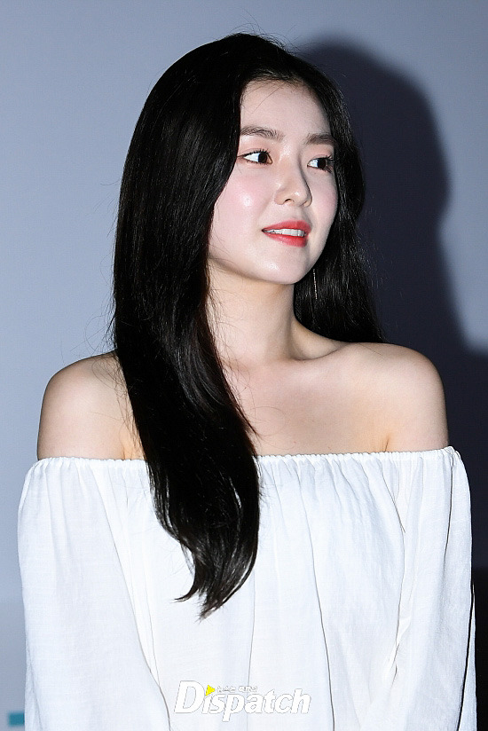 아이린 어깨노출 | 인스티즈