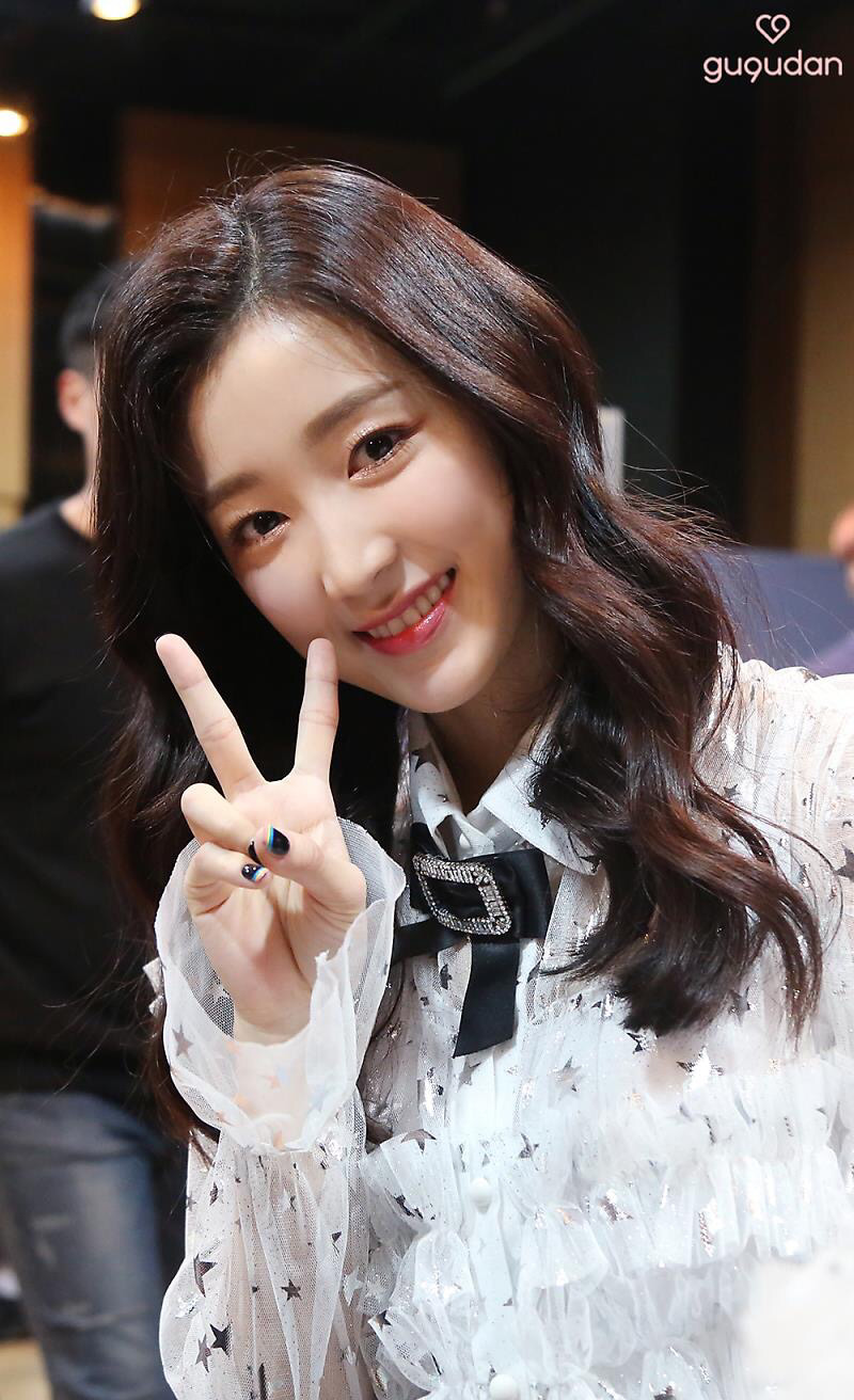 [구구단] 점심은 뭘로 먹을까 고민이되서 하나 | 인스티즈