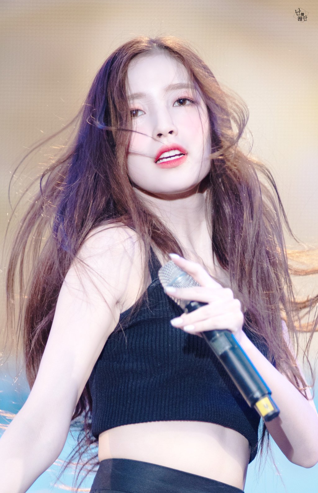 분위기보스 오마이걸 아린이.jpgif | 인스티즈
