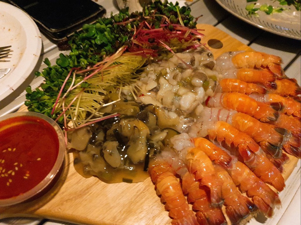 취미로 요리하는 31살 남자의 카라반 캠핑 | 인스티즈