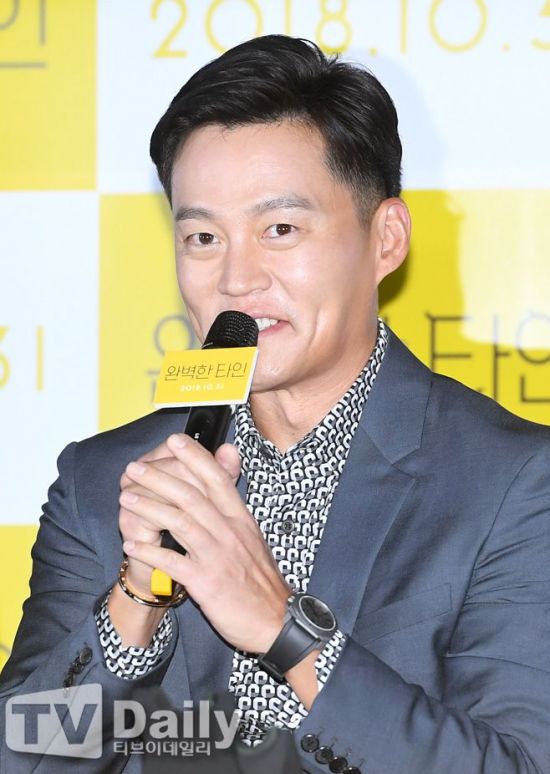 목소리가 역대급인 배우 jpg | 인스티즈
