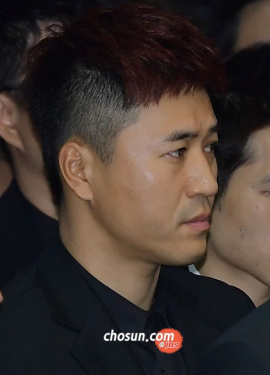 故김주혁 배우 발인식 현장 사진 | 인스티즈