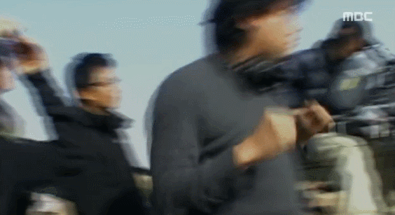 《마더》김혜자 배우 오프닝 시퀀스 춤의 비밀 .GIF | 인스티즈