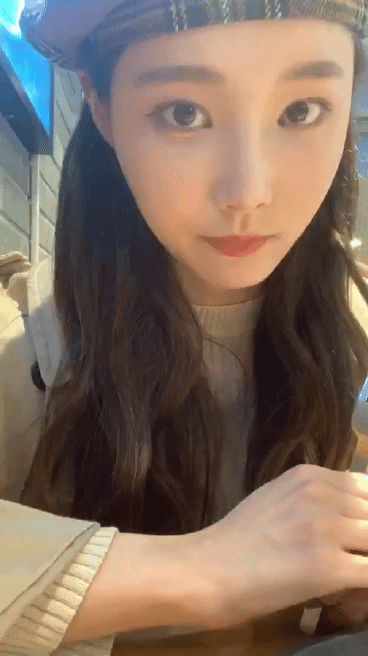어제 3주년 기념 인스타 라이브한 모모랜드 연우.gif | 인스티즈