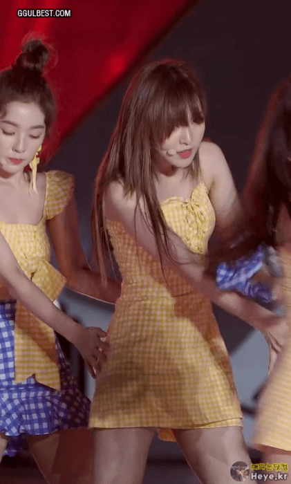 레드벨벳 웬디 끈원피스.gif | 인스티즈