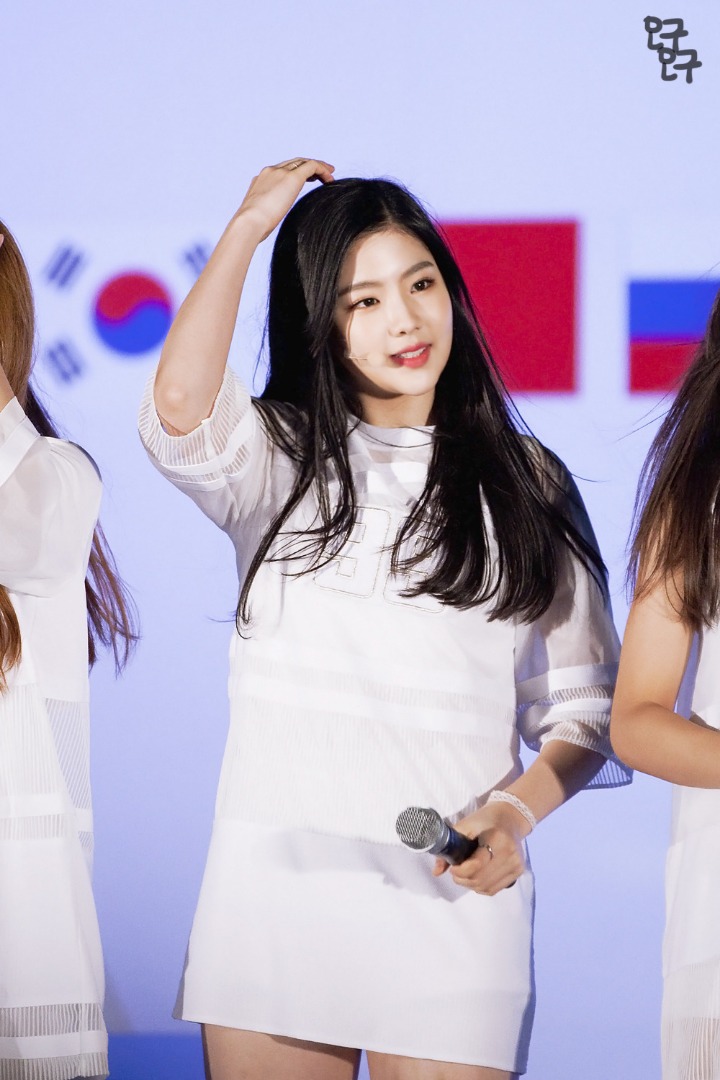 구구단 막냉이 혜연.jpgif | 인스티즈