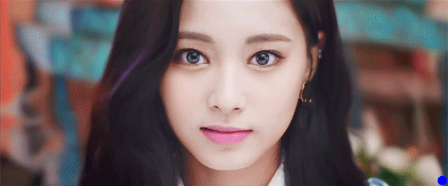 디스패치가 찍은 트와이스 정연 모모 쯔위 큰사진 | 인스티즈