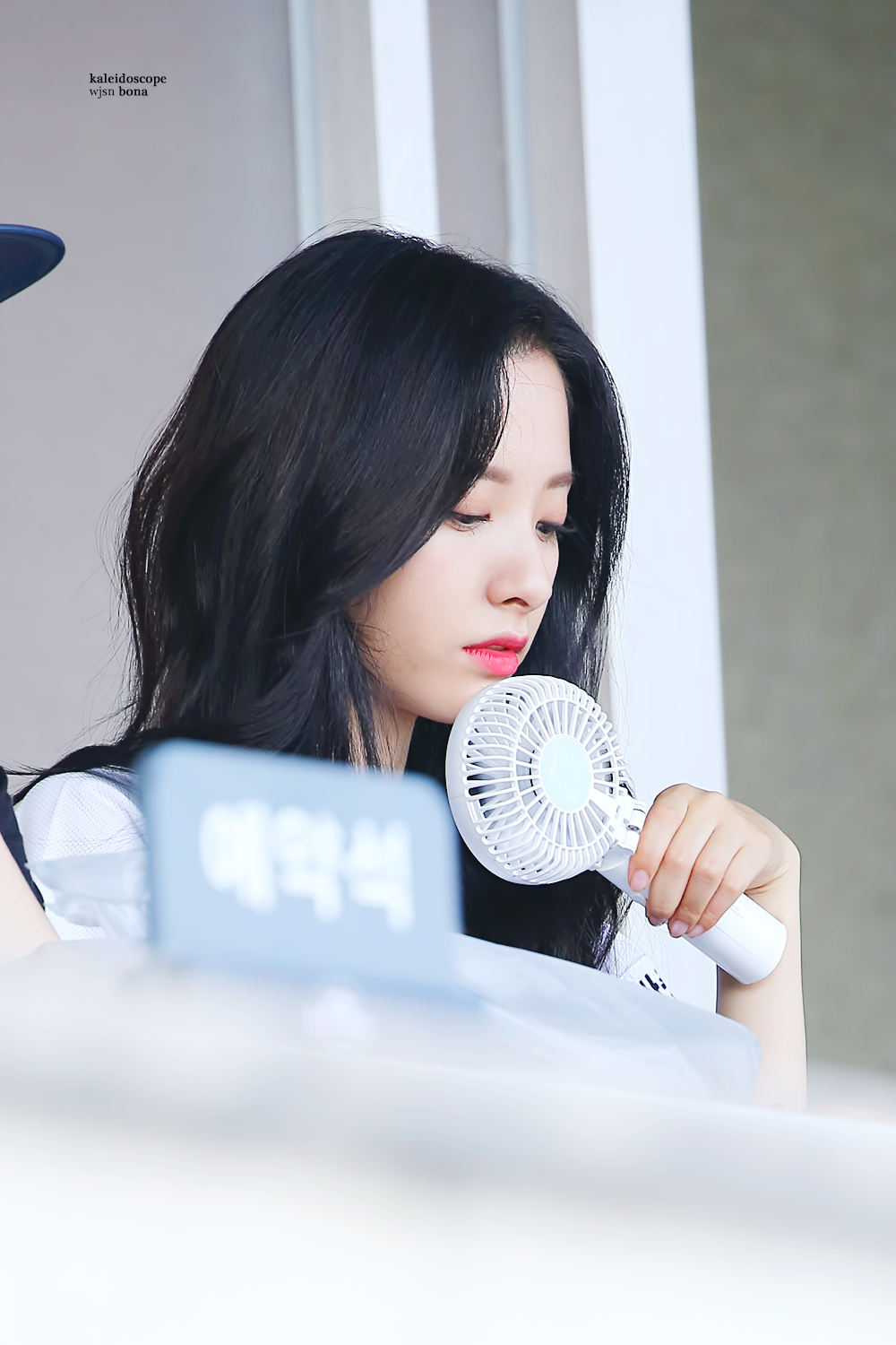 클라스있는 우주소녀 보나의 옆태.jpg | 인스티즈