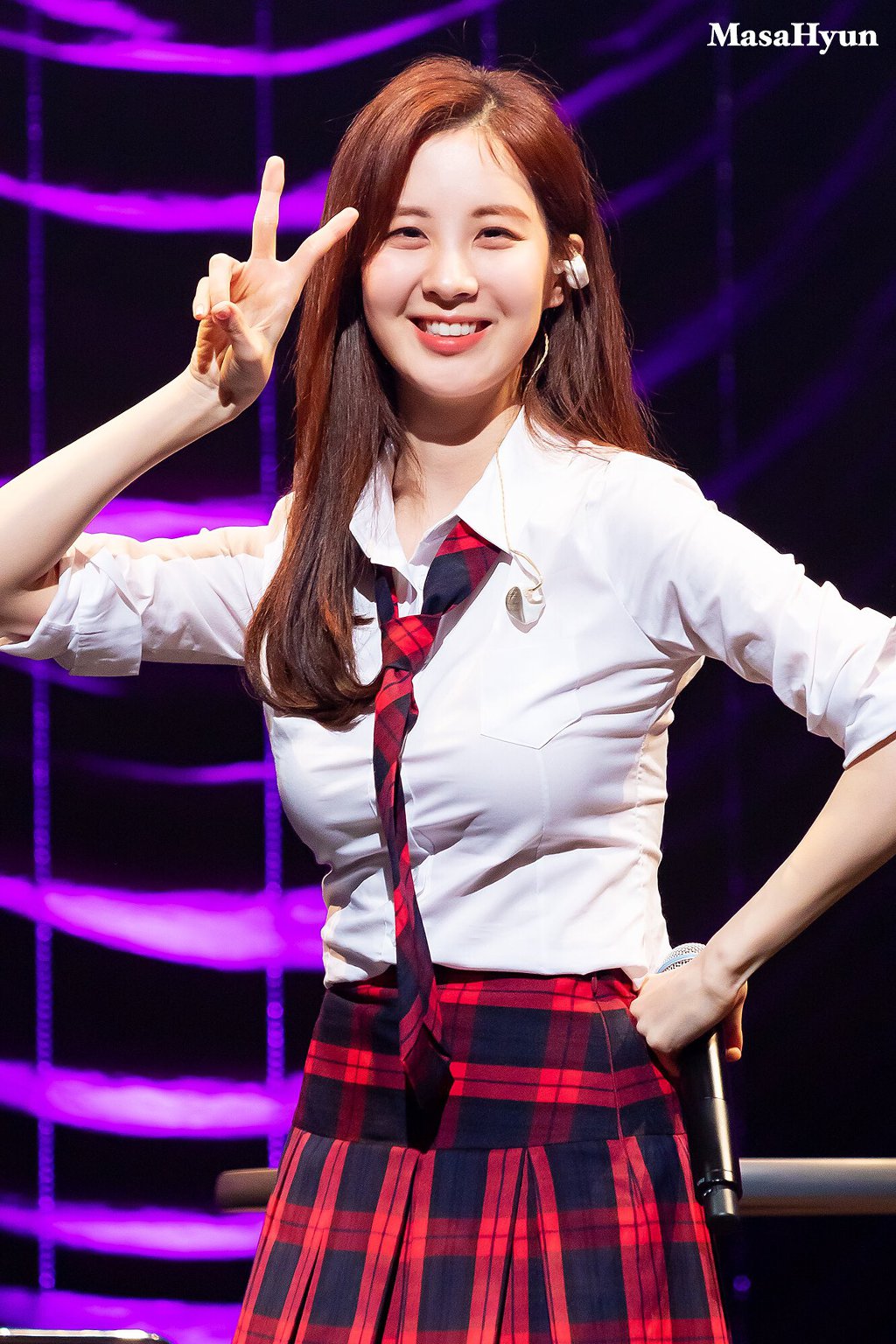 99CA5C4F5C6C4D89078D7C