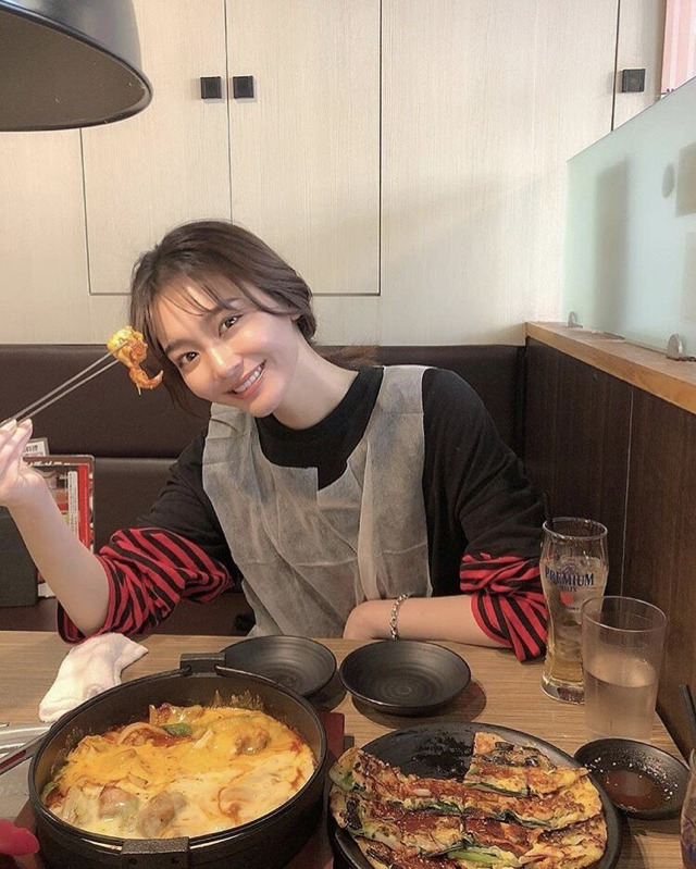 한국 음식에 푹 빠진 일본 모델 | 인스티즈