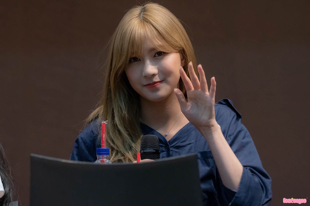 [에이핑크] 아몬드 초콜릿이 먹고싶어서 하영이 | 인스티즈