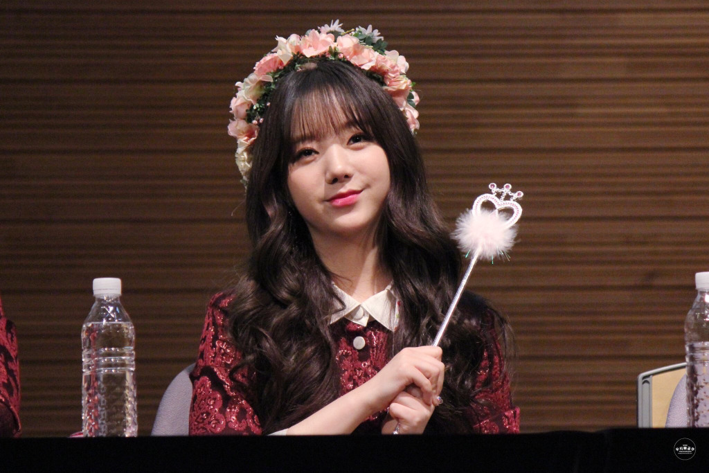 [러블리즈] 발목을 삐어서 케이 | 인스티즈